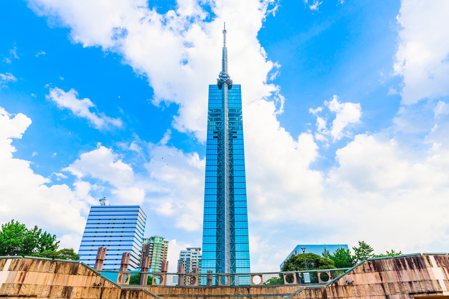 후쿠오카_후쿠오카타워_04_shutterstock_1140123053