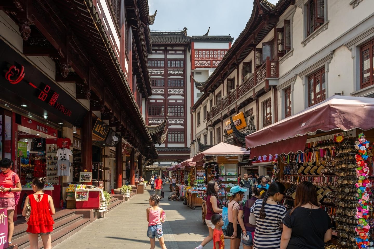 스팟체험_중국_상하이_예원 옛거리_shutterstock_1475910887