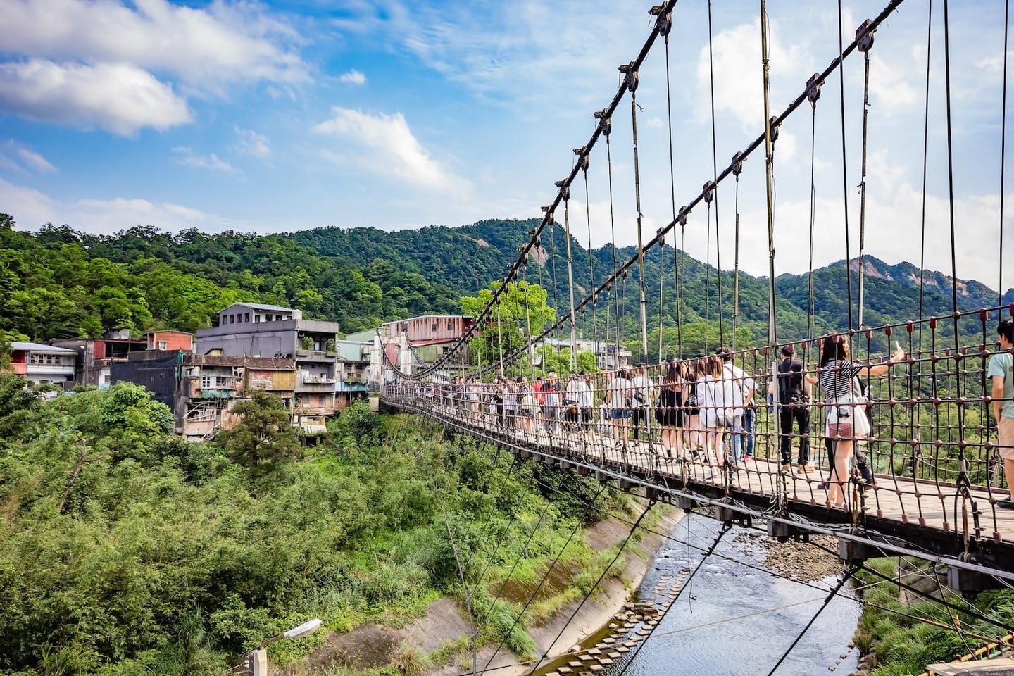 스팟체험_신베이_스펀 정안현수교_shutterstock_636597437