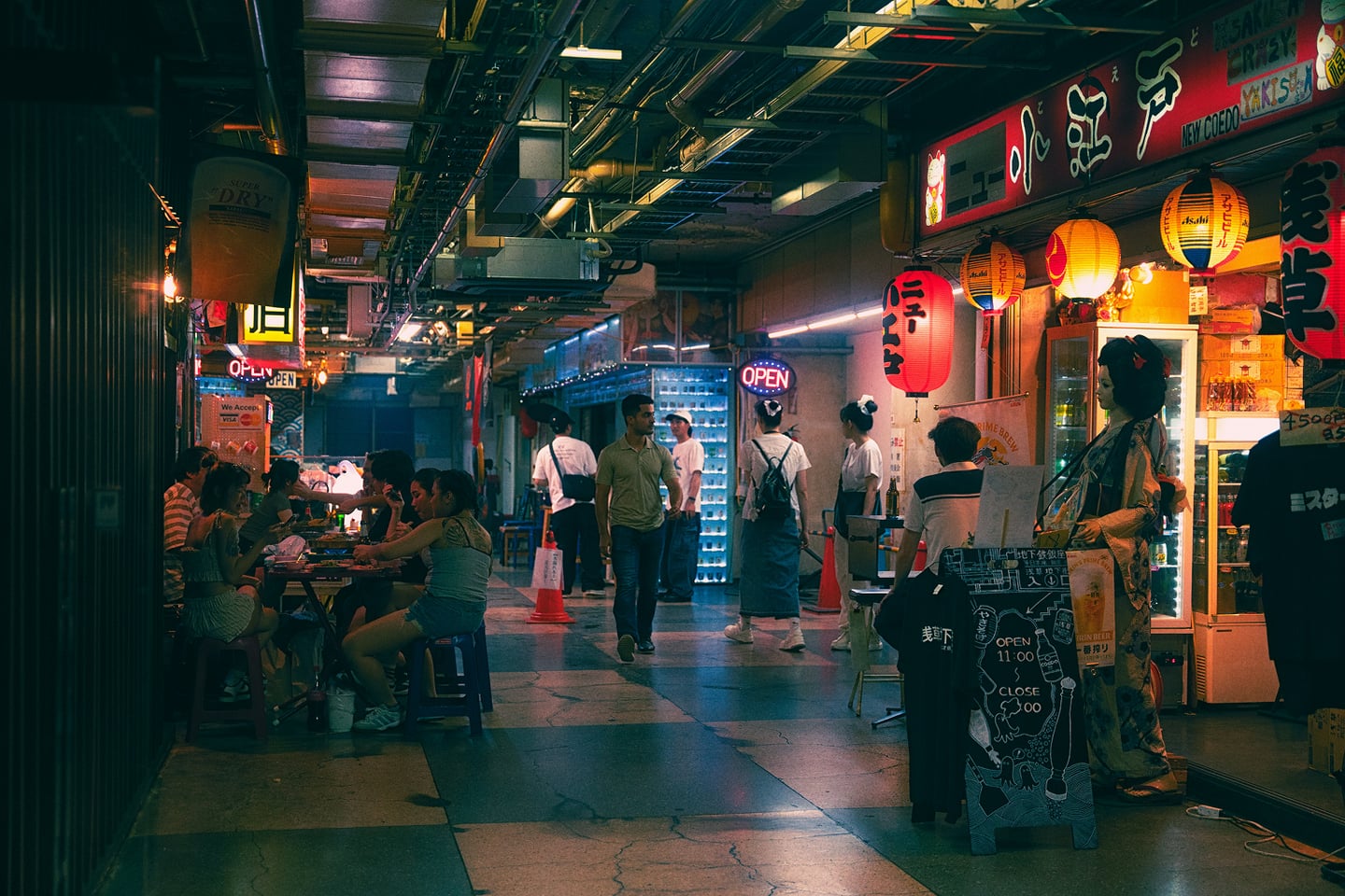스팟체험_도쿄_아사쿠사 지하상가식당가_unsplash_z744RUPRCXs 1