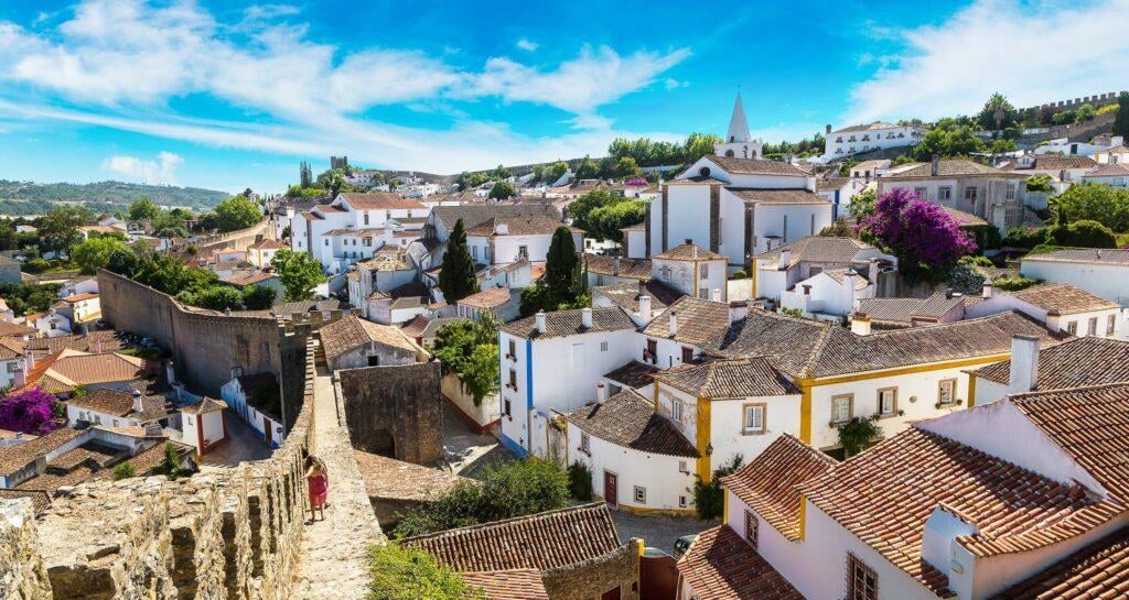 워드프레스_9_8_오비두스_출처 benoitproperties_https-:www.benoitproperties.com:news:what-to-do-in-the-old-world-town-of-obidos-portugal