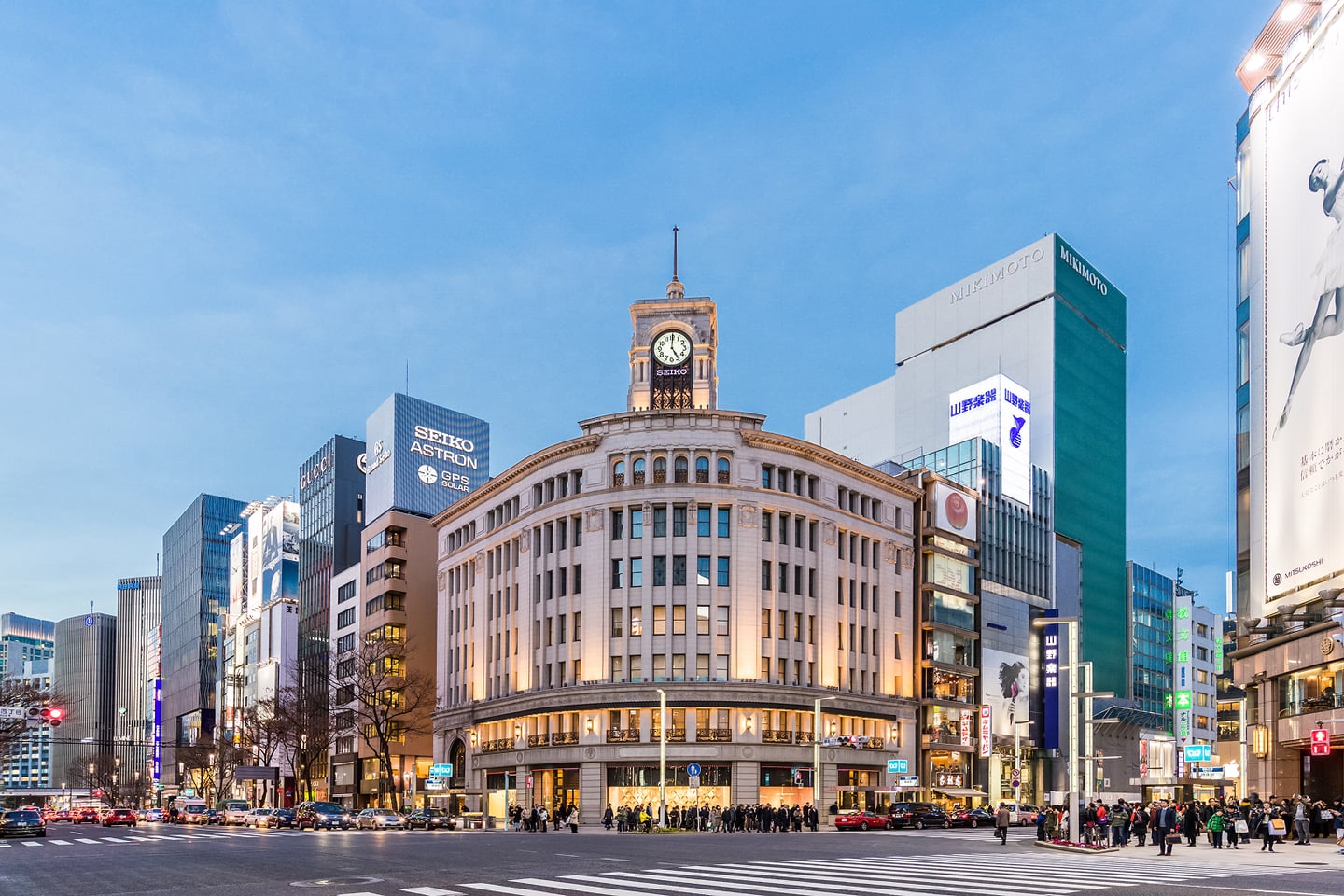 스팟체험_도쿄_긴자 거리 (와코 시계탑)_shutterstock_568900786 1