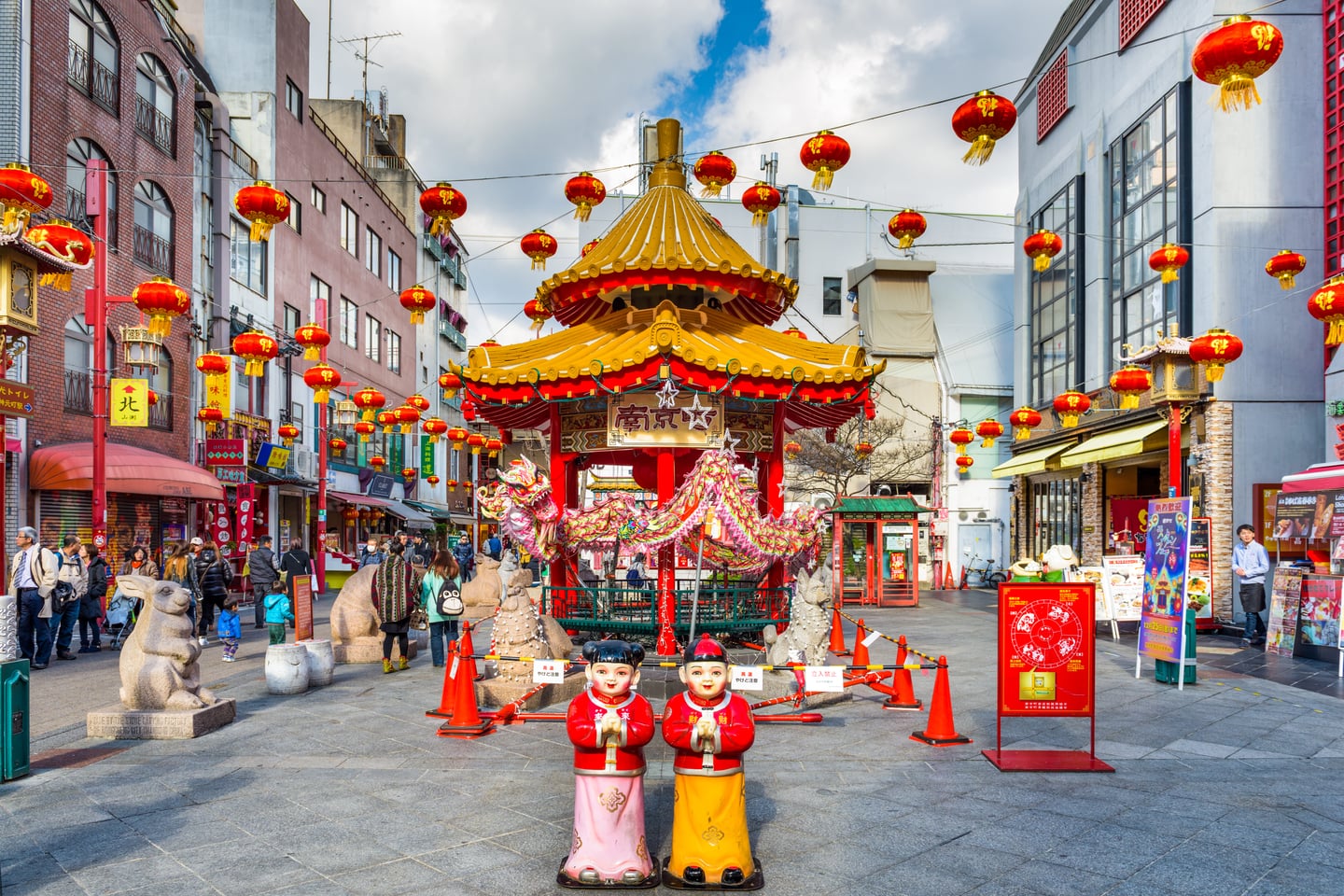스팟체험_고베 난킨마치_shutterstock_353666897