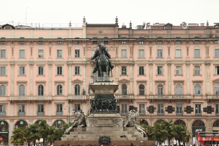 밀라노 두오모 광장, 600년의 걸작을 만나는 완벽한 코스 정리