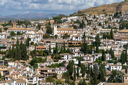알바이신 지구, 그라나다 최고의 야경과 골목 여행 팁