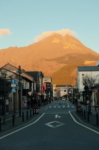 유후산 완벽 가이드, 등산 코스부터 온천 명소 총정리